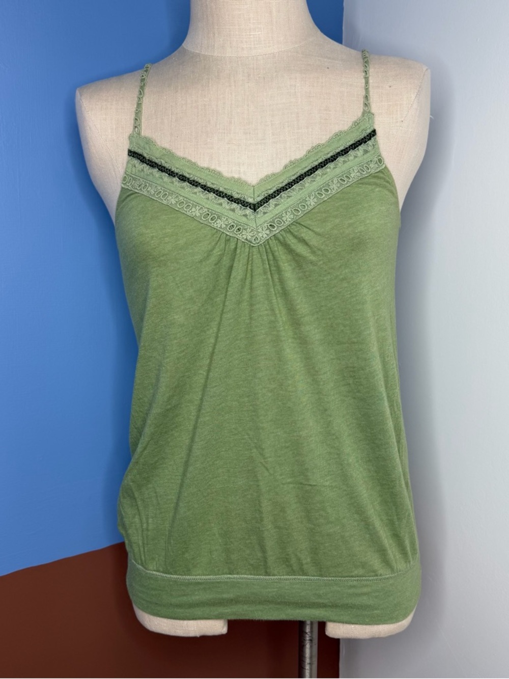 Vintage Y2K‎ Abercrombie Green Lace Trim Camisole Tank Top Size Medium